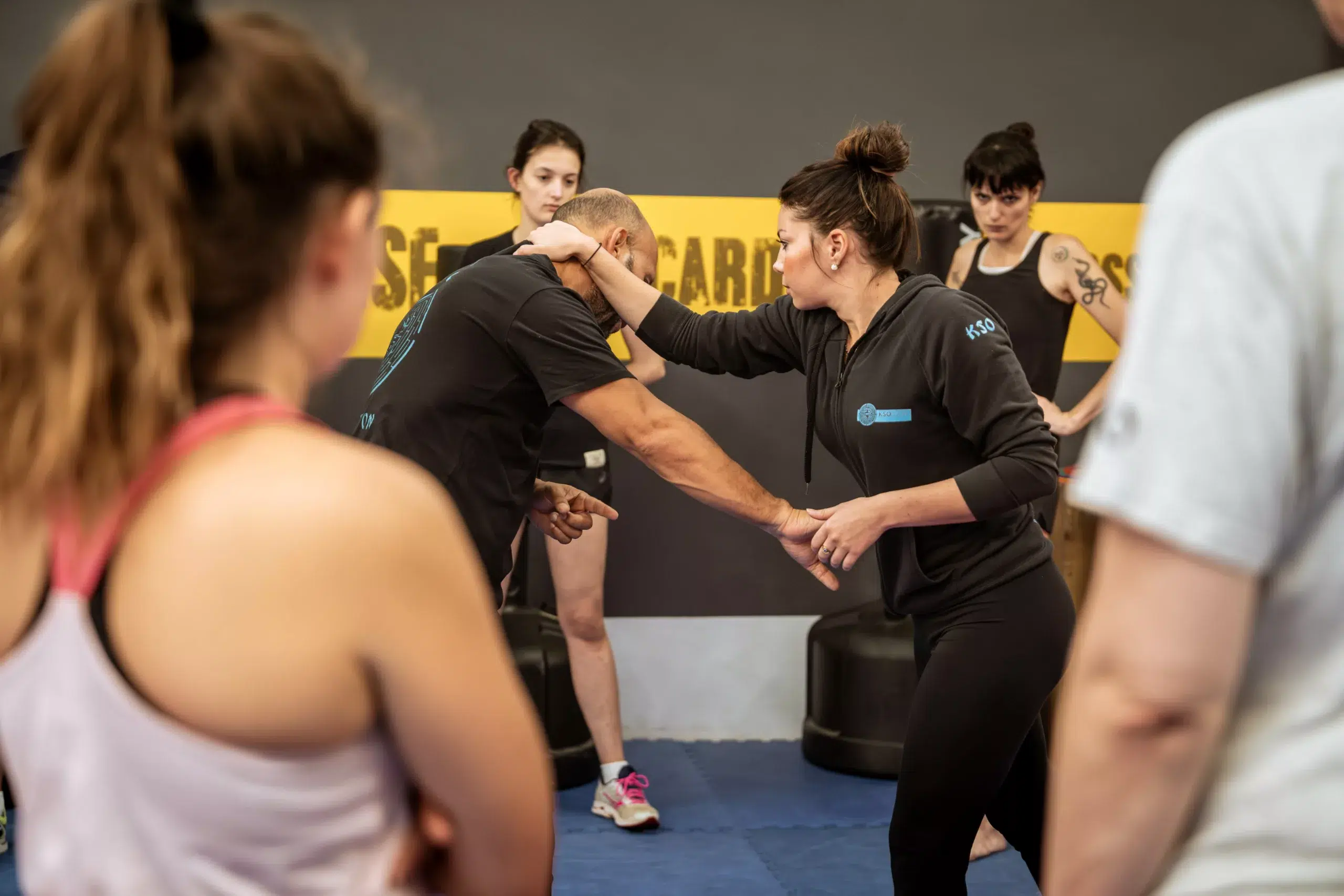 Cours de self défense  féminin lyon